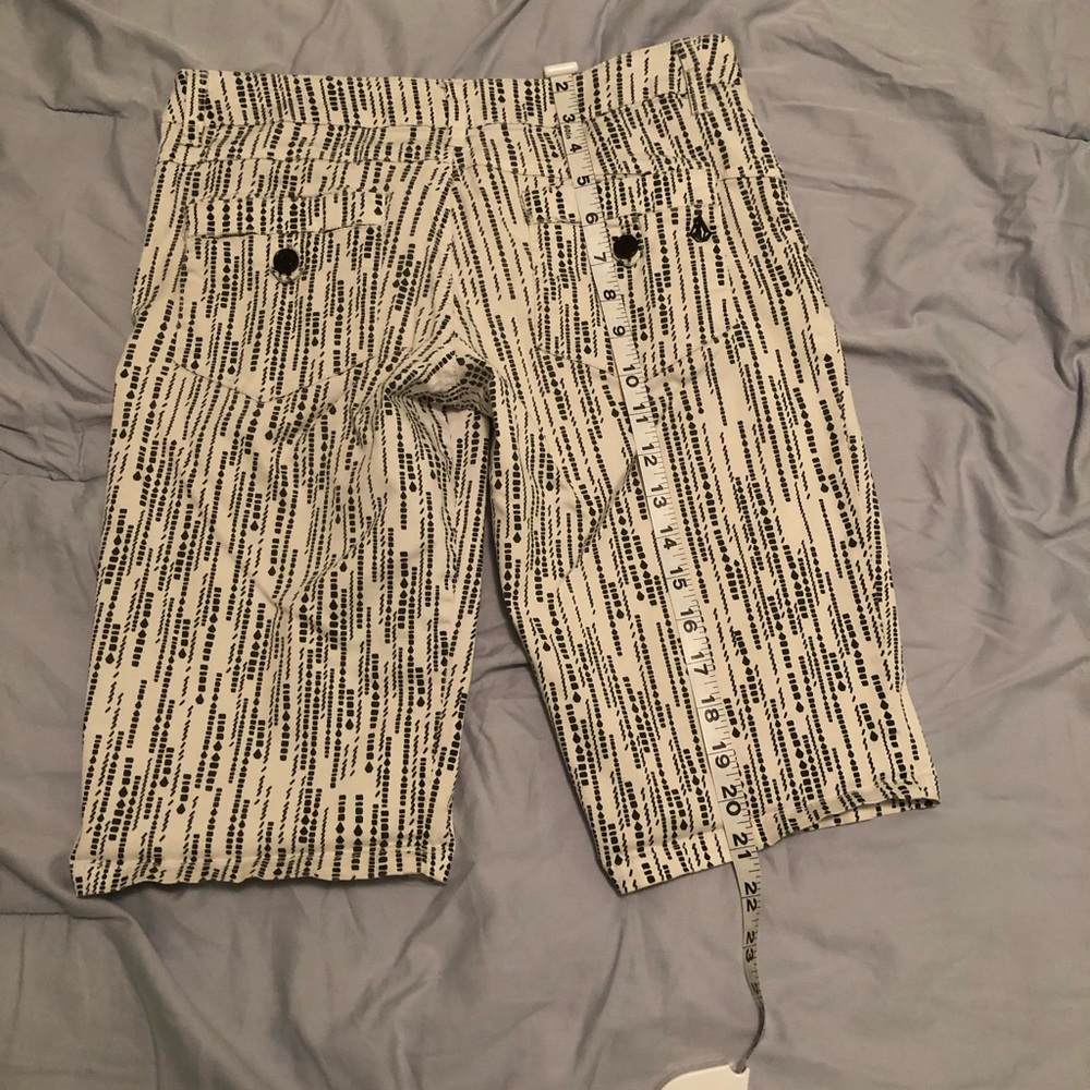 Volcom capris - Picture 6 of 6